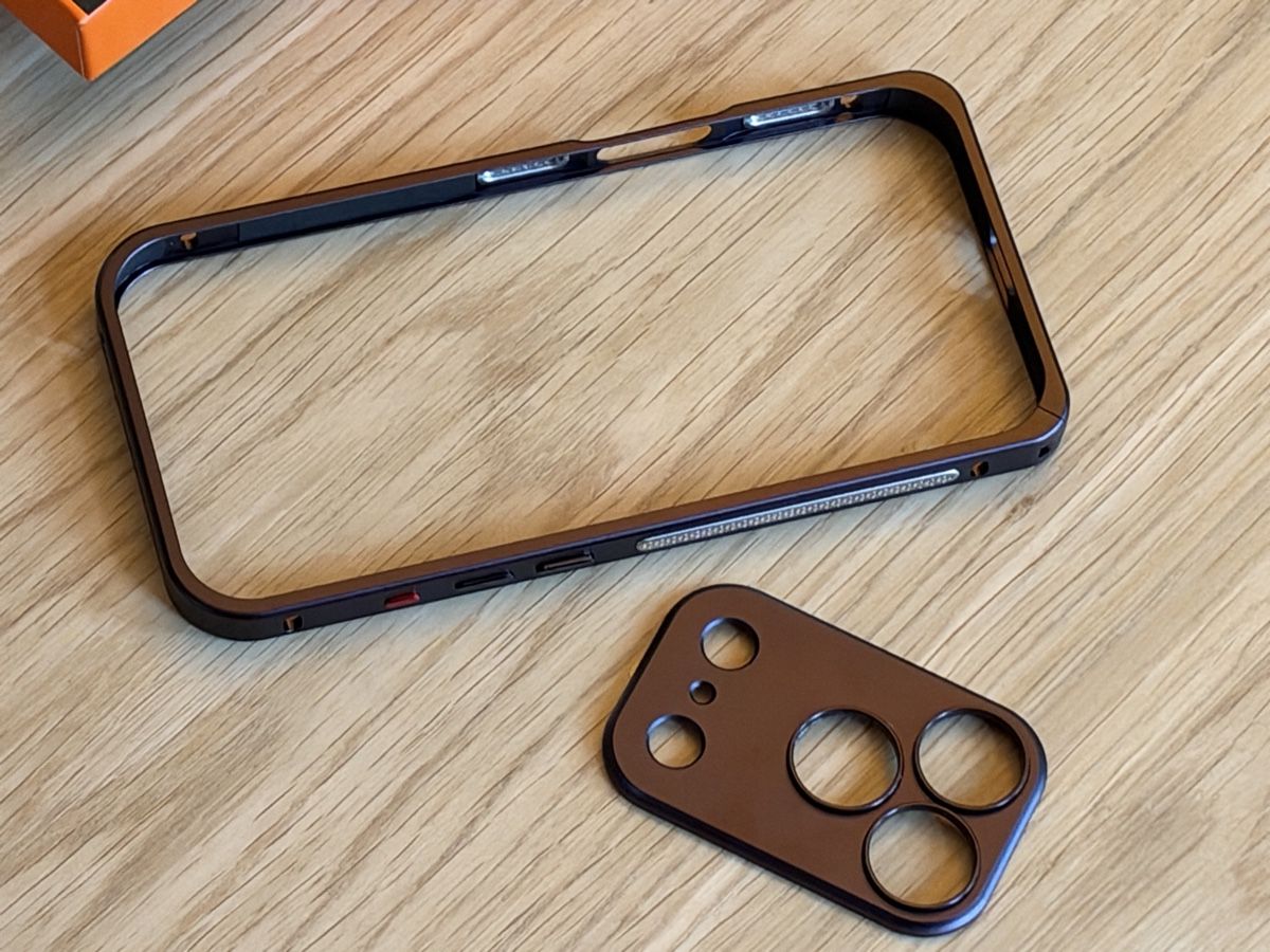 Handys / Smartphones: iPhone 18 Pro Hülle – Gebraucht aus Tagelswangen von decci 2