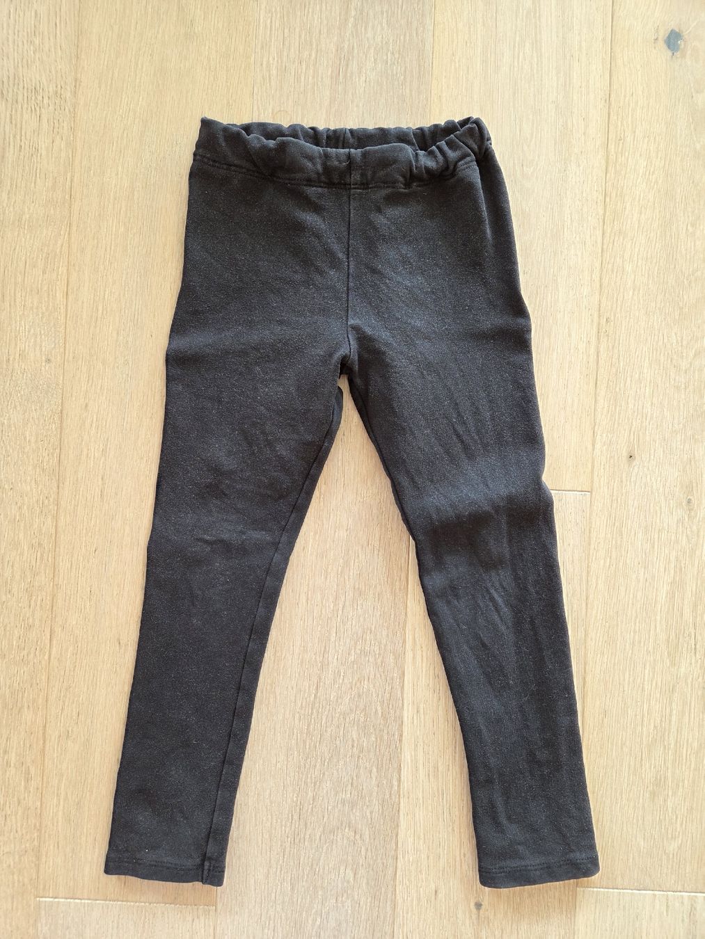 H&M Collant & Leggings: H&M Mädchen Leggings, Grösse 104, gebraucht – Usato da Hinwil venduto da Jessica13
