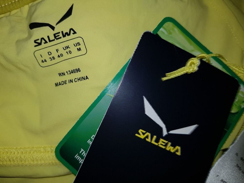 Salewa Hosen: Short  SALEWA  Taille / Grosse 38 CH   Neuf / Neu.... – Neu und originalverpackt aus Cossonay-ville von Super-Price-Quality 4