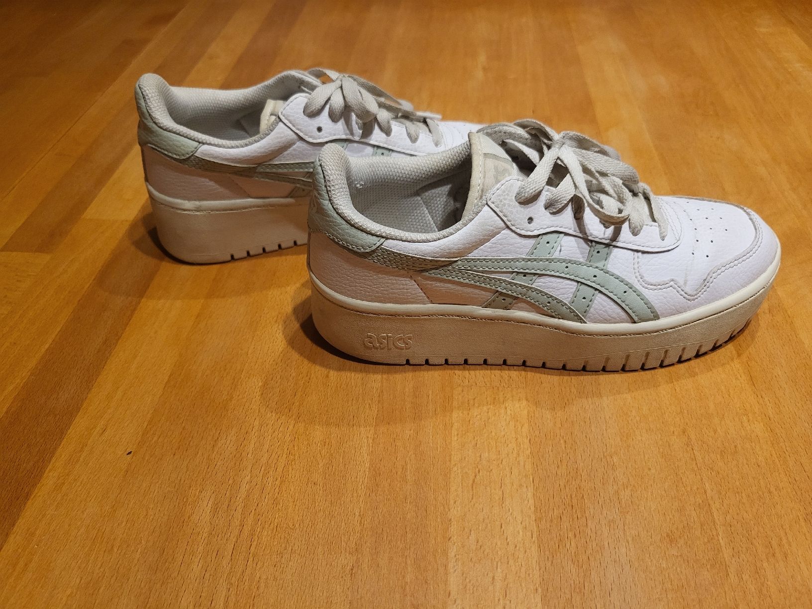 Asics Scarpe da donna: Asics Grösse 38 – Usato da Zunzgen venduto da tir_2gh6 1