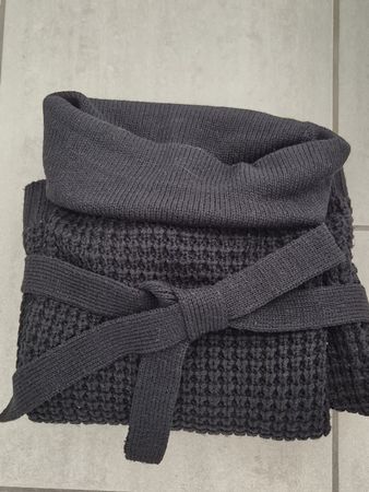 Strickkleid mit Rollkragen & Gürtel, Gr.L , Schwarz