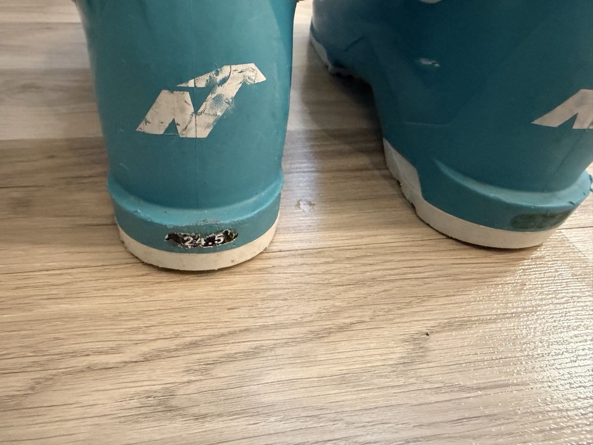 Nordica Scarpe per ragazzi: Nordica Speedmachine Skischuhe, Grösse 24.5 – Usato da Feldbrunnen venduto da cleo09 1