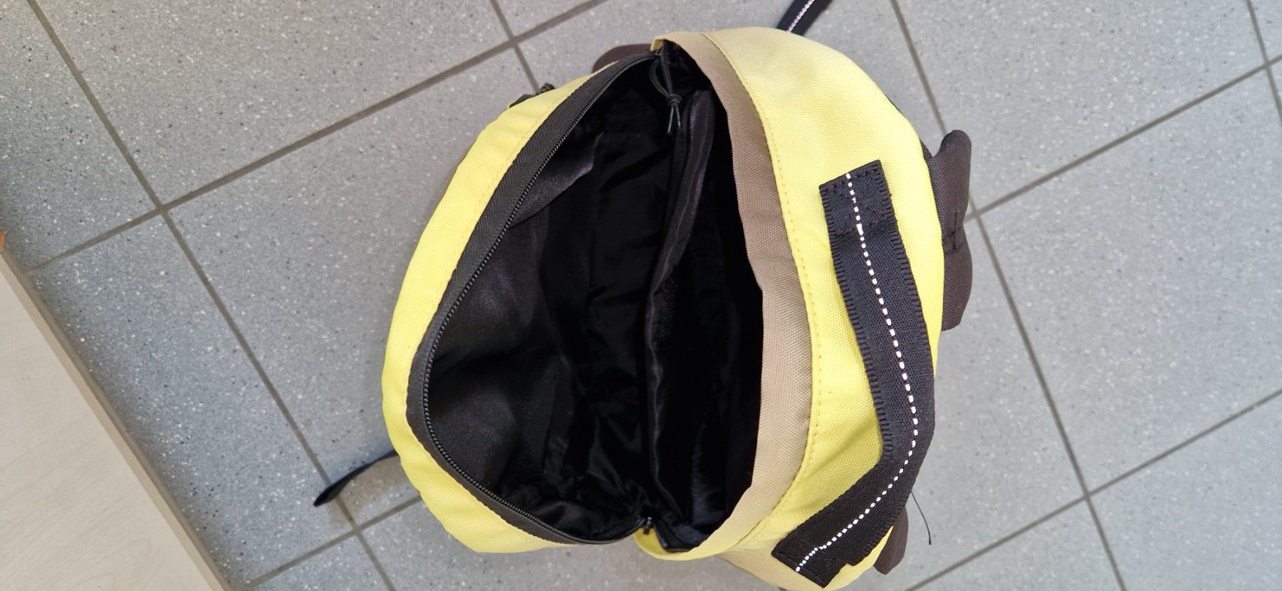 Zaini: Converse Tagesrucksack - gelb/grau/schwarz – Nuovo (secondo la descrizione) da Kollbrunn venduto da Bobibau 5