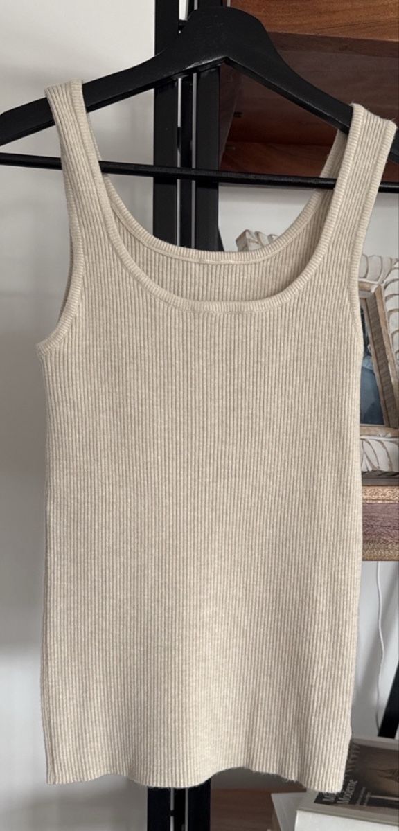 Top: Wunderschönes Stricktop in Sandbeige – Nuovo (secondo la descrizione) da Baar venduto da Jjanet