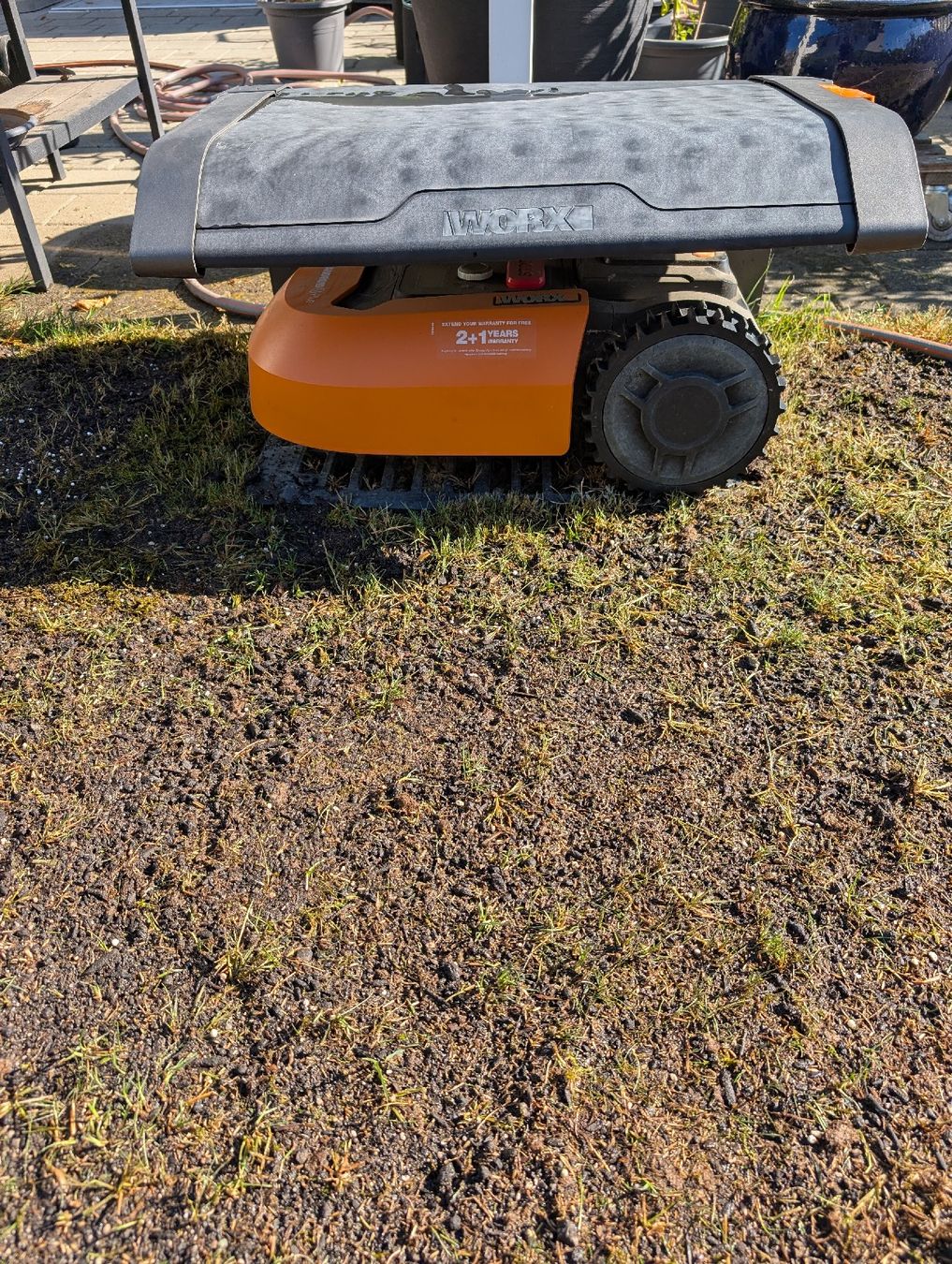 Worx Rasenmäher: Worx Landroid M700plus mit Garage – Gebraucht aus Hüttikon von Kritikos 2