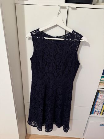 Kleid Wallis