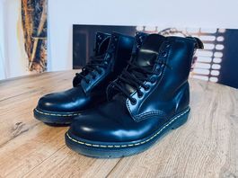 DR. Martens Boots schwarz Herren / Gr. 43 / neu