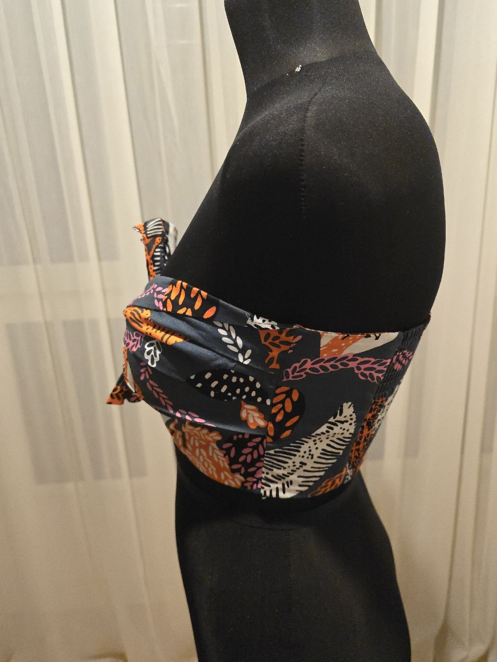 Top: Crop Top – Usato da Zürich venduto da ale_bg2x 3