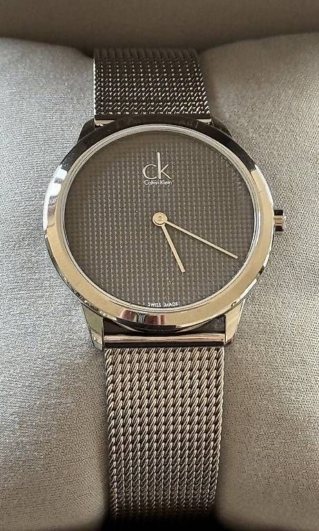 Calvin Klein Uhren: Calvin Klein Damenuhr Modell K3M221 – Neu (gemäss Beschreibung) aus Thun von urs_p58q