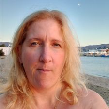 Profile image of Anne-Carole