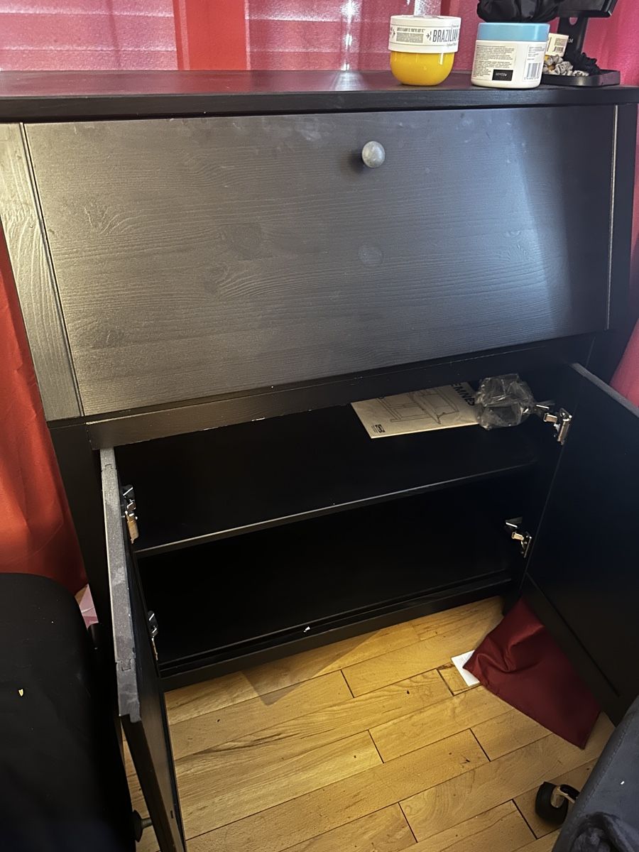 Ikea Schreibtische: Bürotisch – Gebraucht aus Luzern von emi_wh92 2