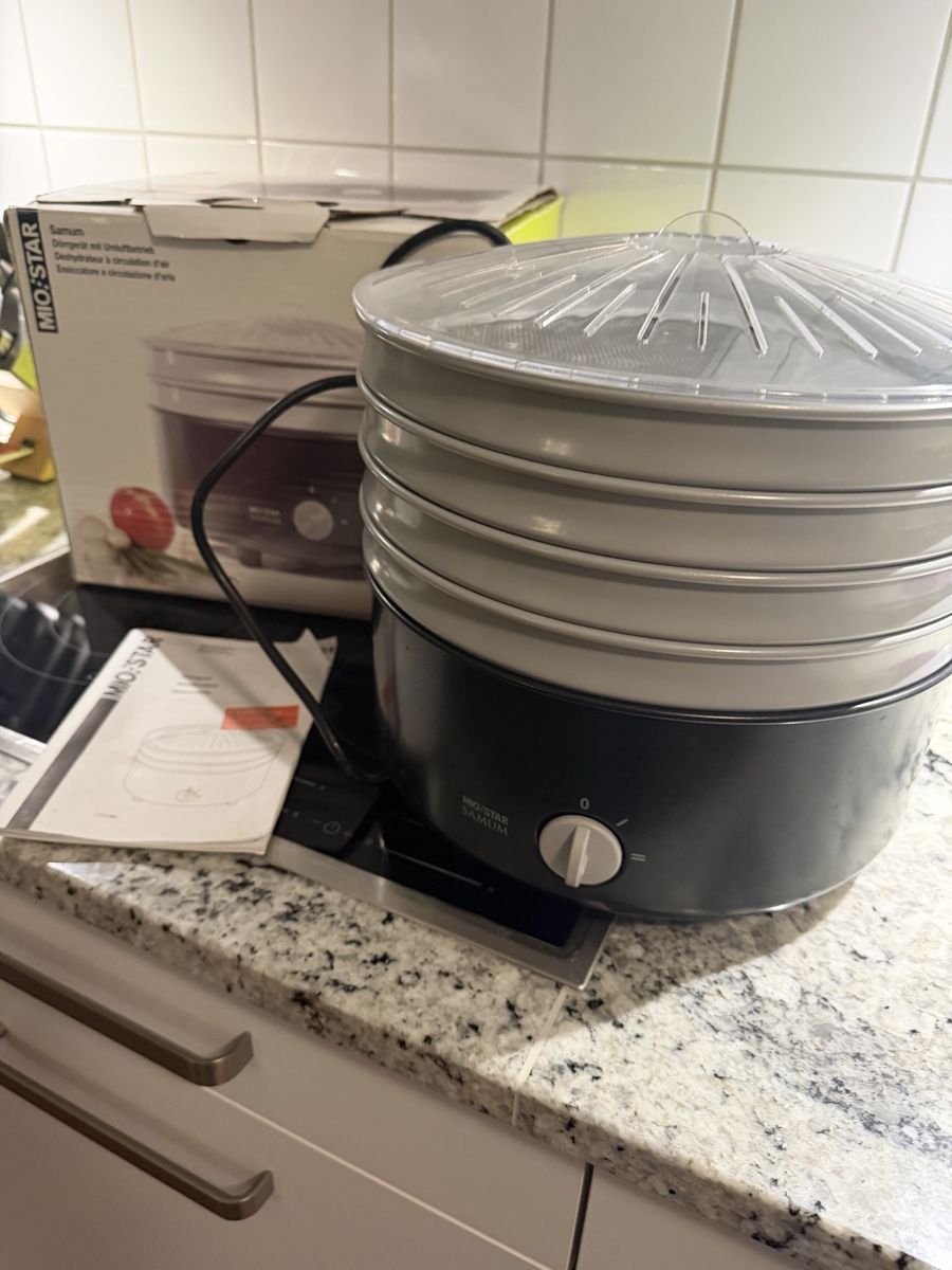 Mio Star Elettrodomestici da cucina: Dörrgerät Mio Star Samum mit Originalverpackung gebraucht – Usato da Zürich venduto da sne.swiss