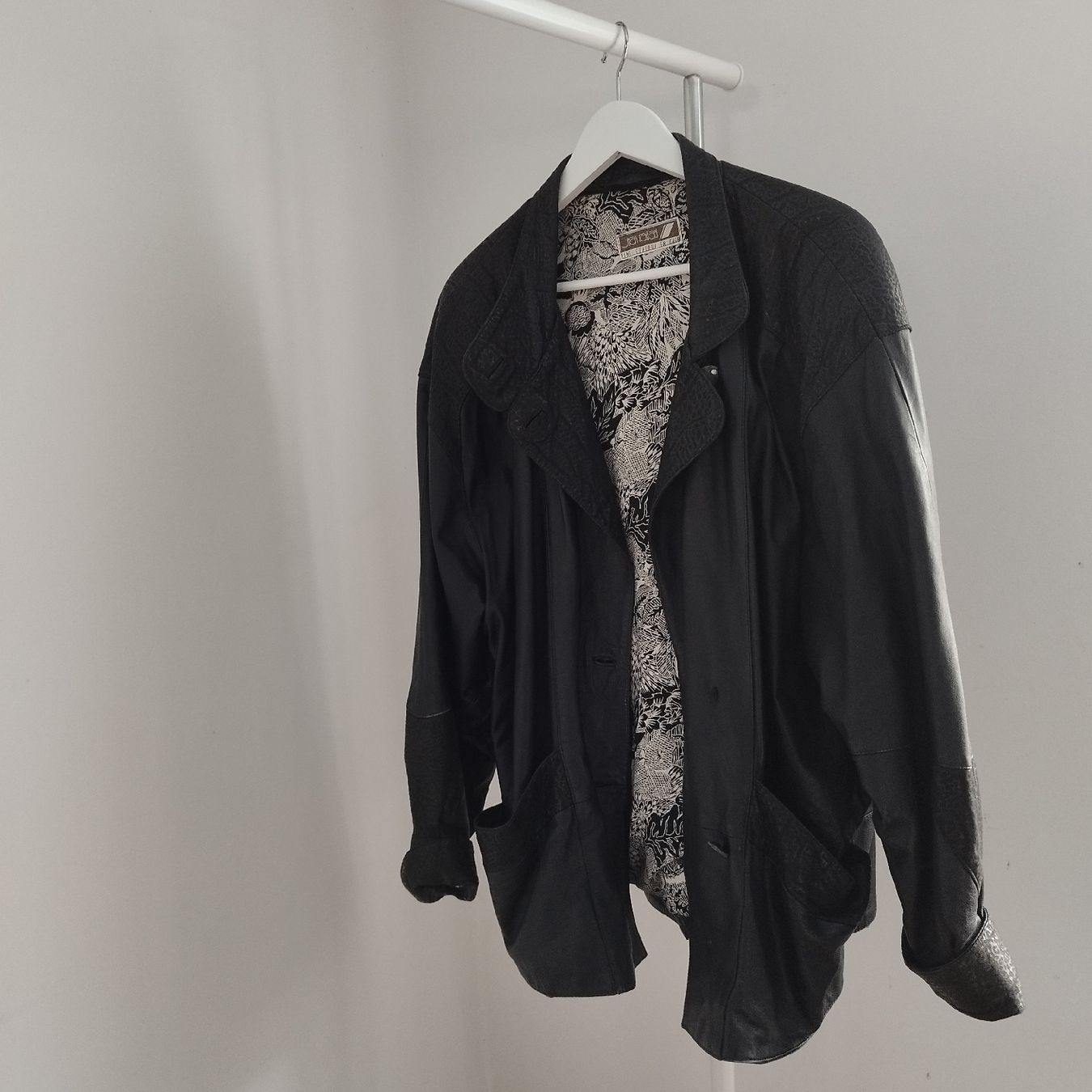 Giacche: Schicke Lederjacke grM – Usato da lommis venduto da inf_thv8 1