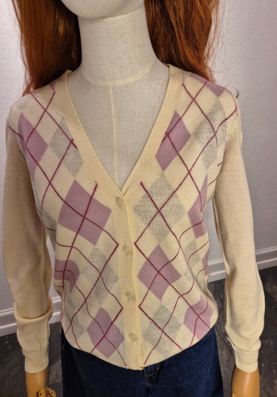 Maglioni & Felpe: Uniqlo-Strickjacke – Usato da Leissigen venduto da ali_k9v8 2