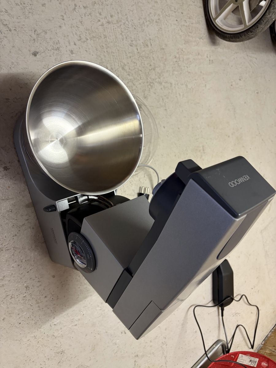 Kenwood Elettrodomestici da cucina: KENWOOD Chief Classic – Usato da Muhen venduto da neotron