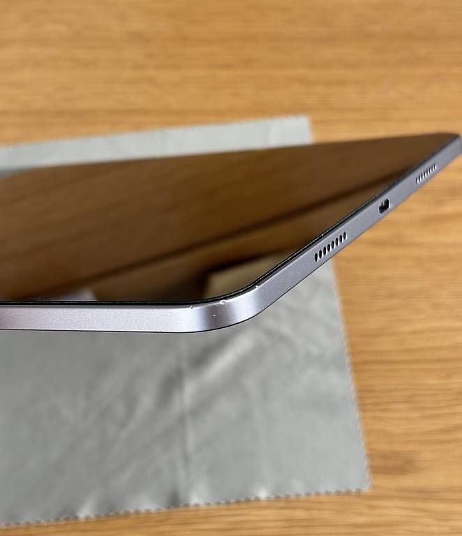 Apple Tablet PC: Ipad Pro 11" 256GB M2 4.Generation Wi-Fi – Usato da Rupperswil venduto da Doncomprador 3