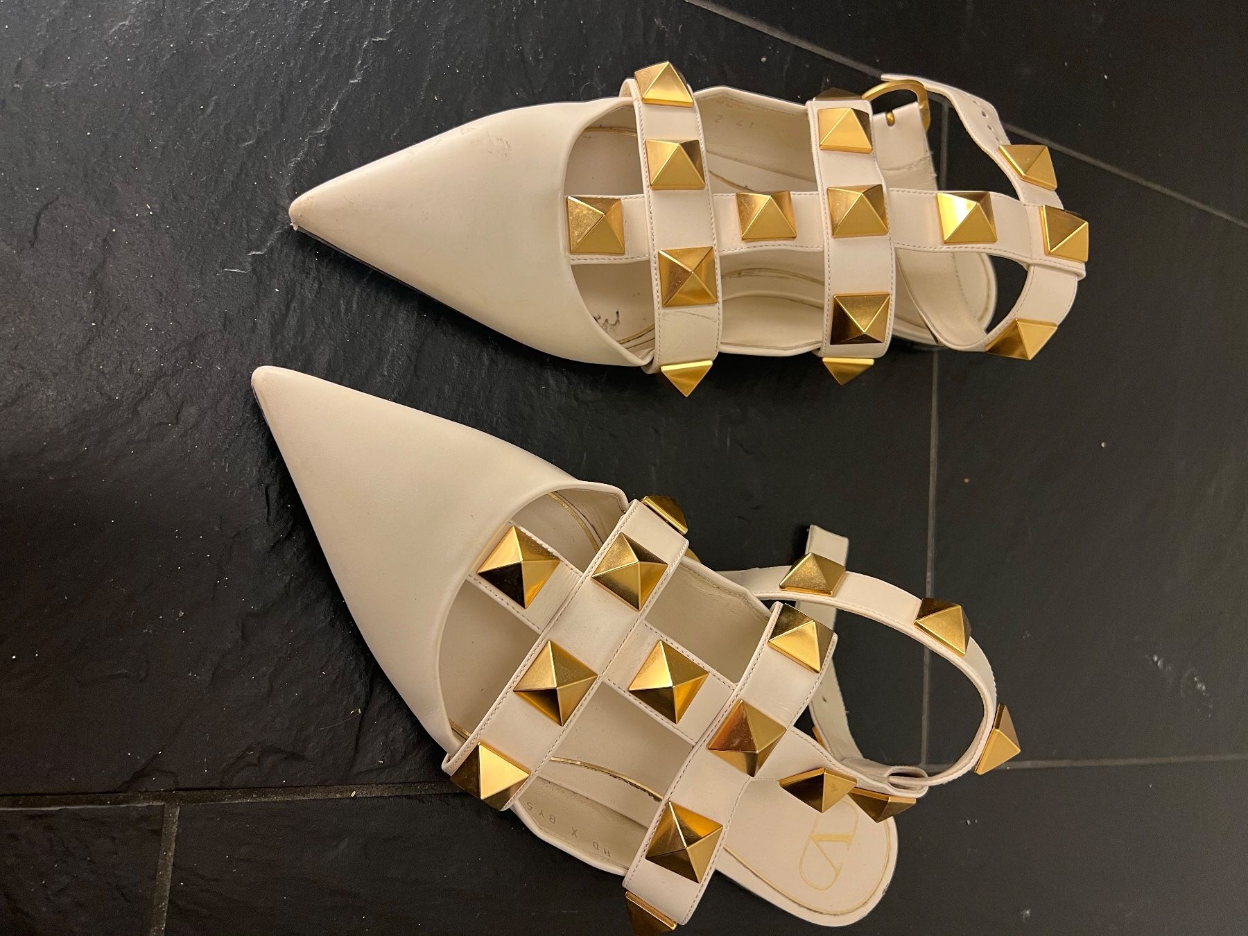 Valentino Scarpe da donna: Valentino Schuhe gr 41 – Usato da Meilen venduto da Dievondort