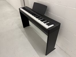 Yamaha P-145 Digital Piano inkl. Original-Ständer L-100B