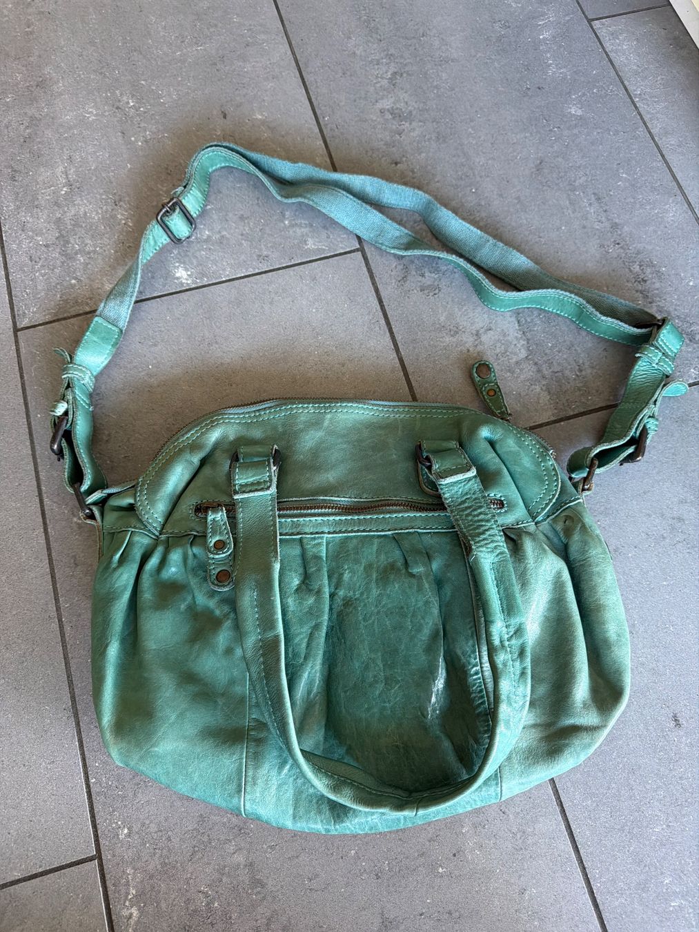 Aunts & Uncles Borse da donna: Leder Tasche von aunts & uncles – Usato da Steffisburg venduto da elle013 2