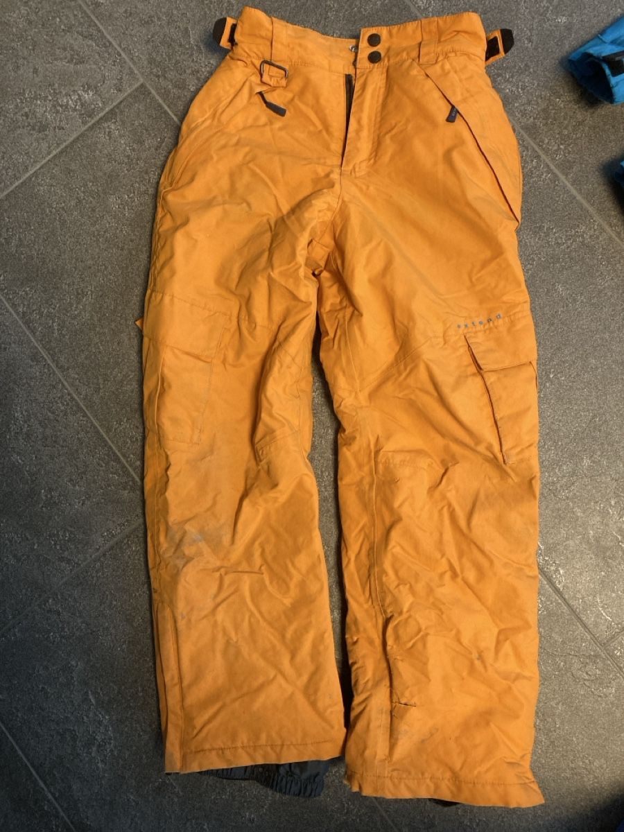 Lotti di vestiti: Extend Skijacke & Hose Gr. 140 – Usato da Gunzwil venduto da Heimatchochi 4