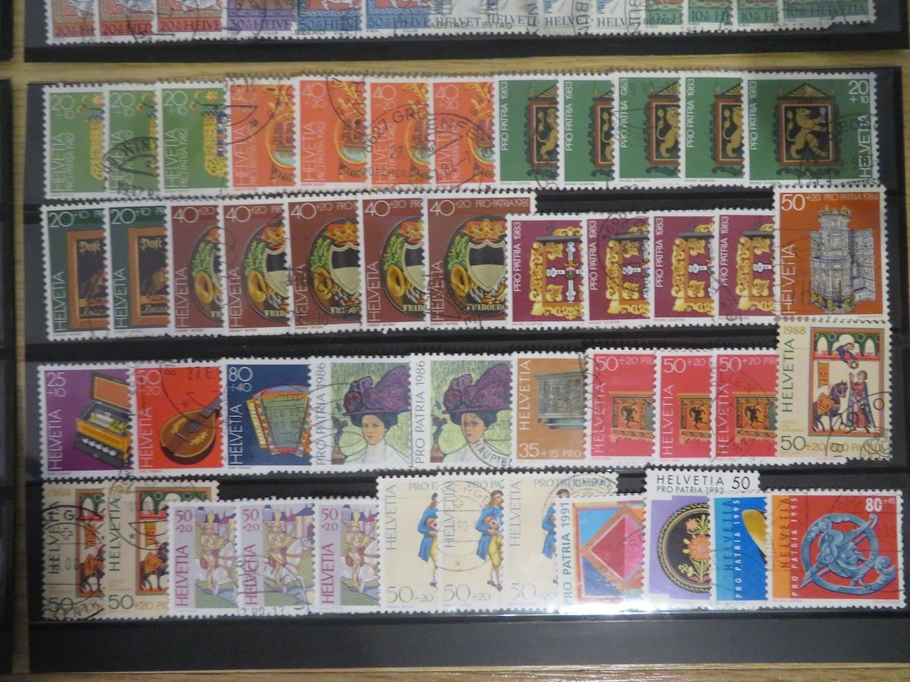 Tous les timbres: Pro Patria grosser Posten auf 4 Doppelsteckkarten – D'occasion à Spreitenbach par heitersberg54 9