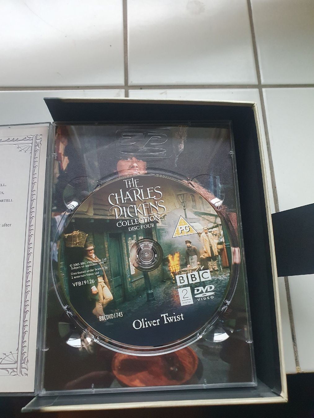 Tutti i DVDs: The Charles Dickens Collection BBC DVD Box Set 12 Discs – Usato da Etoy venduto da Samuel-DVD-profi 2