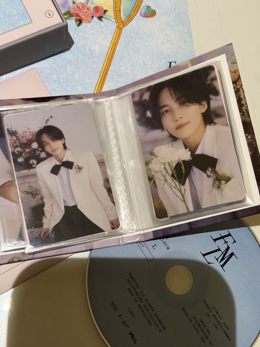 Albums: SEVENTEEN FML Carat Version Jeonghan album – D'occasion à Les Avanchets par ang_qqx6 1