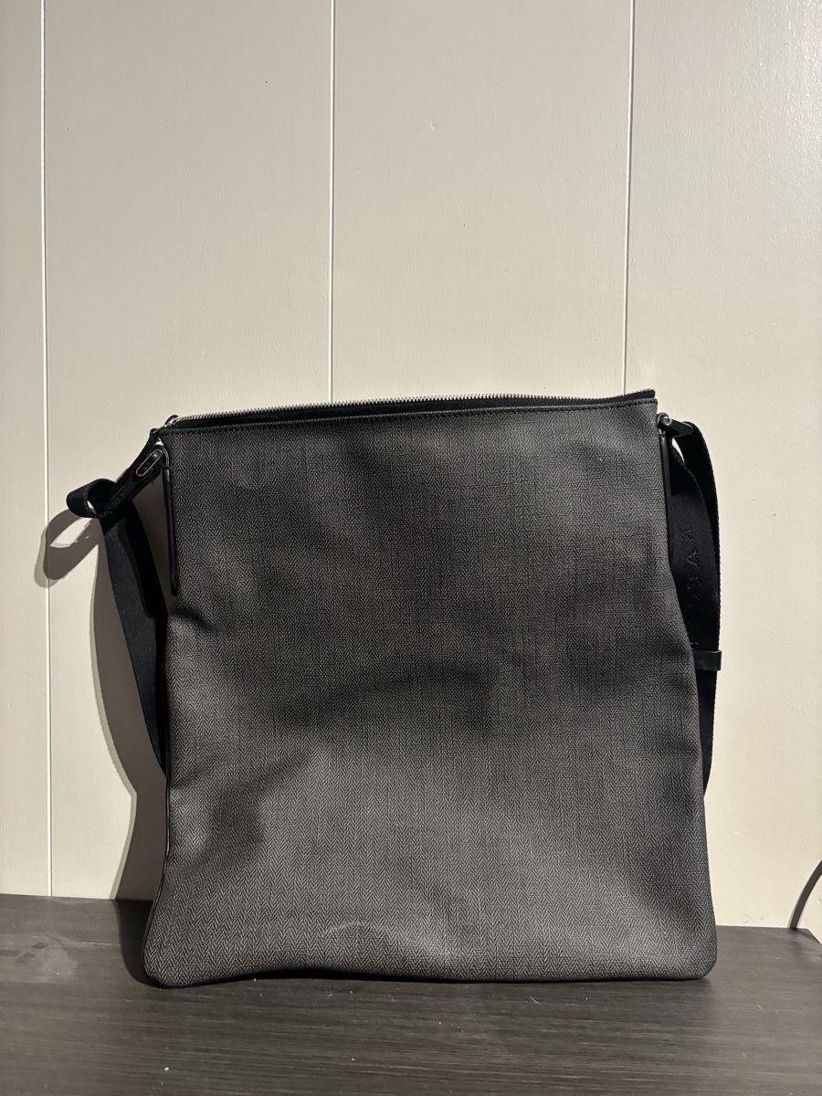 Bulgari Taschen: Sac Bvlgari – Neu (gemäss Beschreibung) aus Neuchâtel von Teix_d 1