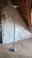 Deckenfluter mit Leselampe Metall silber gebrauchter Zustand