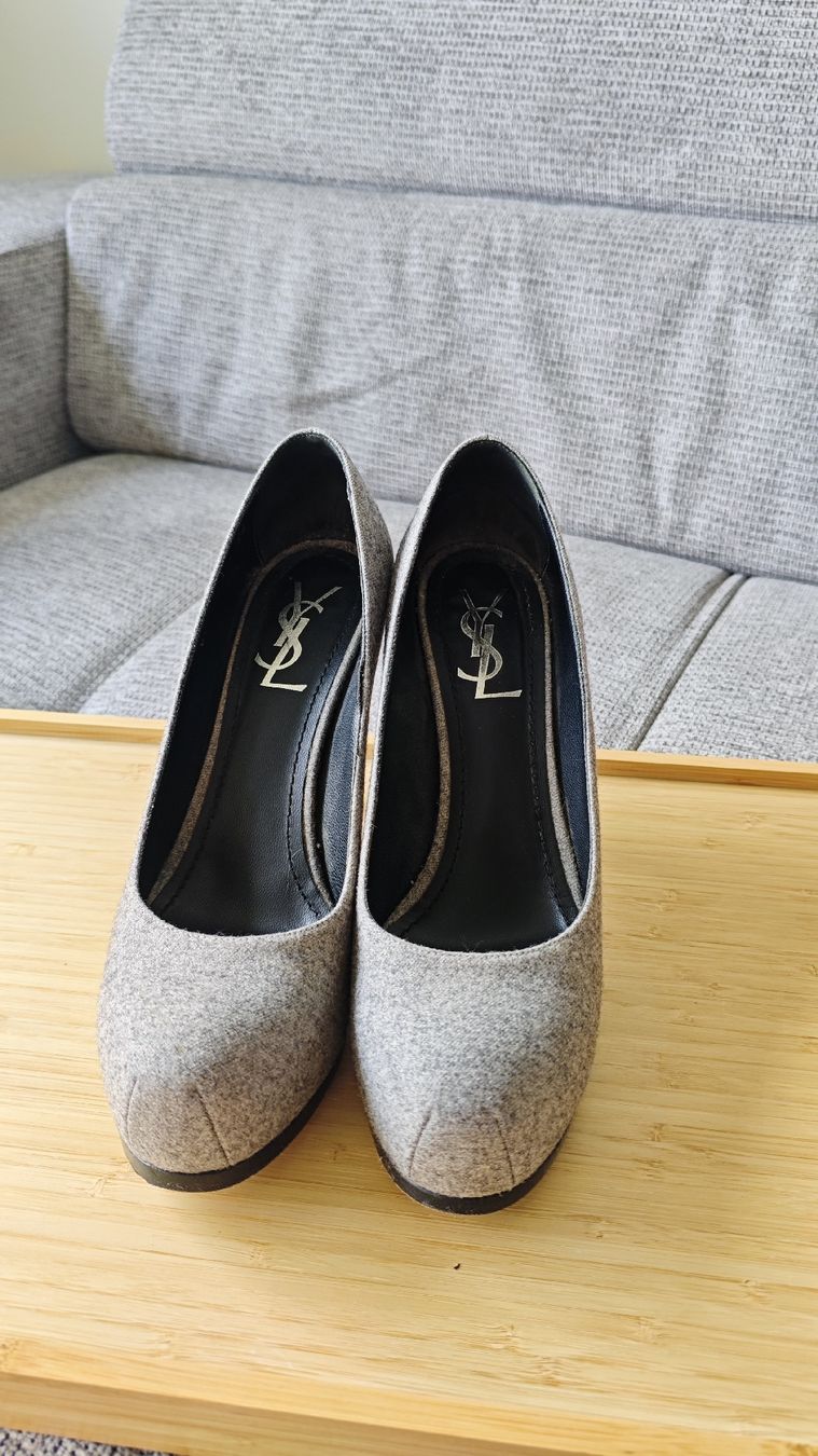 Saint Laurent Scarpe da donna: YSL Grey Wool Heels, Size 39 – Usato da Zürich venduto da alu_dzr7 6