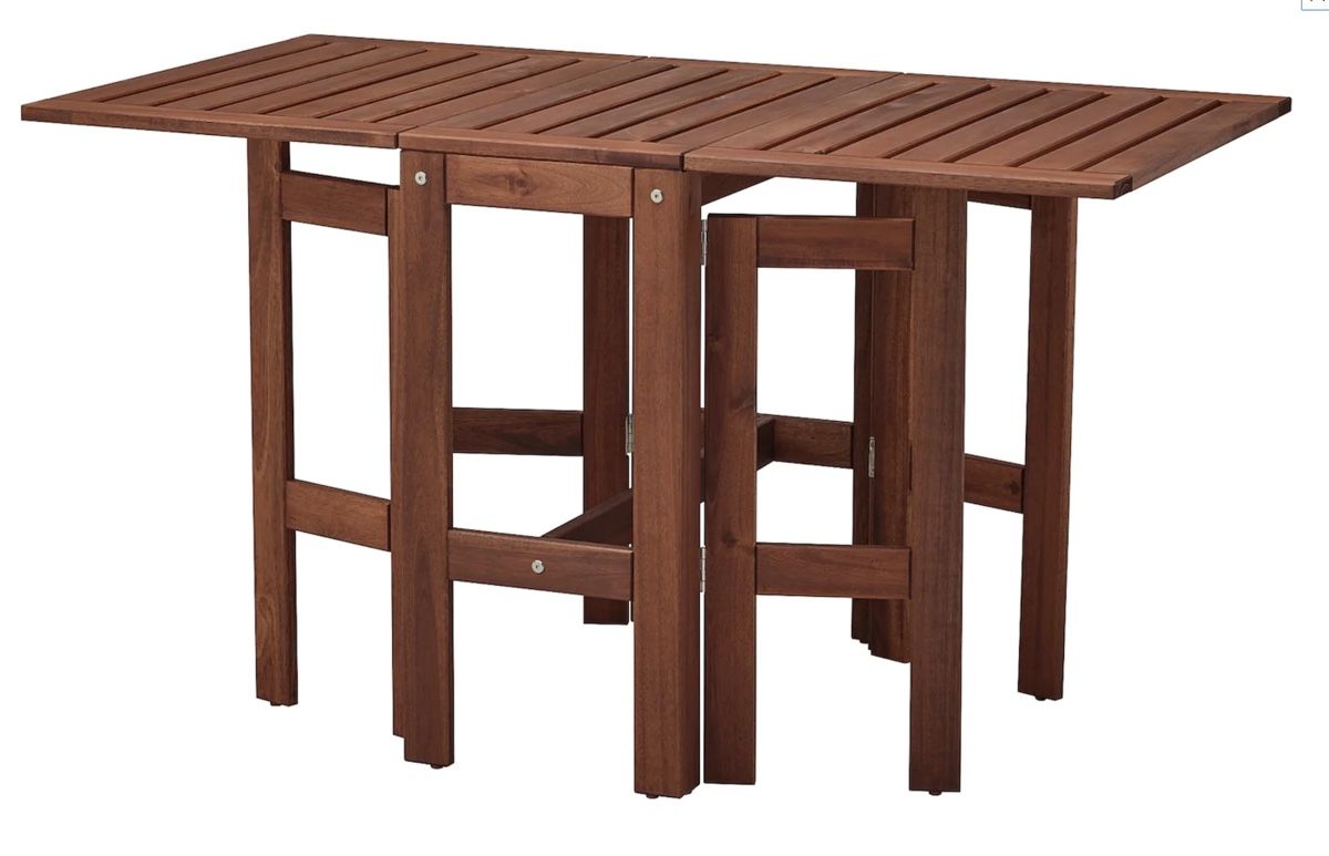 Ikea Set di tavolo e panche: IKEA: 1 applaro table + 4 nammaro chairs + 4 pillows/covers – Usato da Pully venduto da Sell_it_all