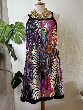 Robe sans manches imprimée multicolore taille M