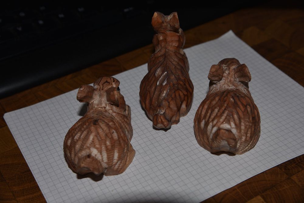 herzige kleine Osterhasen Deko aus Holz geschnitzt | Kaufen auf Ricardo