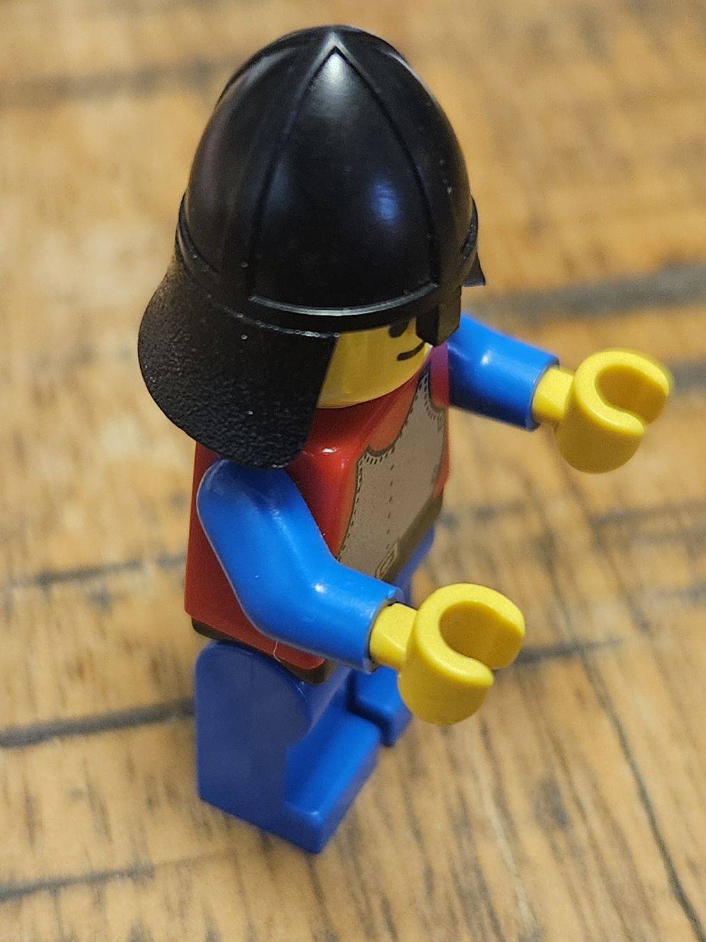 Lego Kit di costruzioni: lego figurine castle 198 Breastplate - – Usato da Confignon venduto da Ecrofigs 3