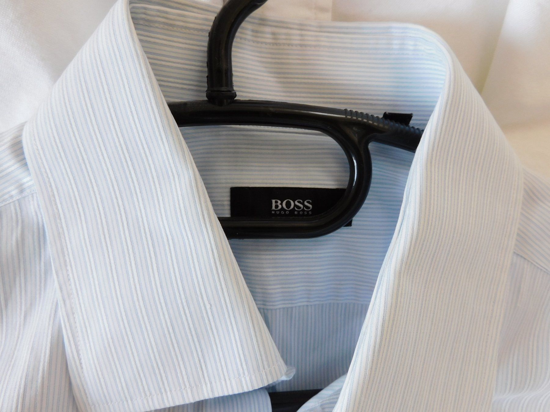 Hugo Boss Camicie: 4 - Geschäftshemden langarm - Boss und andere – Usato da Emmenbrücke venduto da keep-vinyl-alive 1