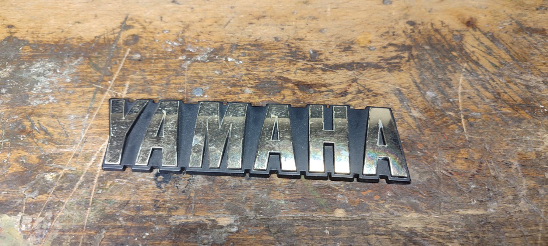 Pontiac Accessori per altri veicoli: Wunderschöner Yamaha Schriftzug – Usato da Gelterkinden venduto da MYSTOREFORYOU4460