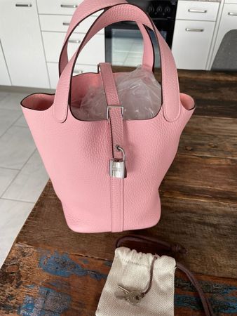 Hermès Picotin 18 rose sakura