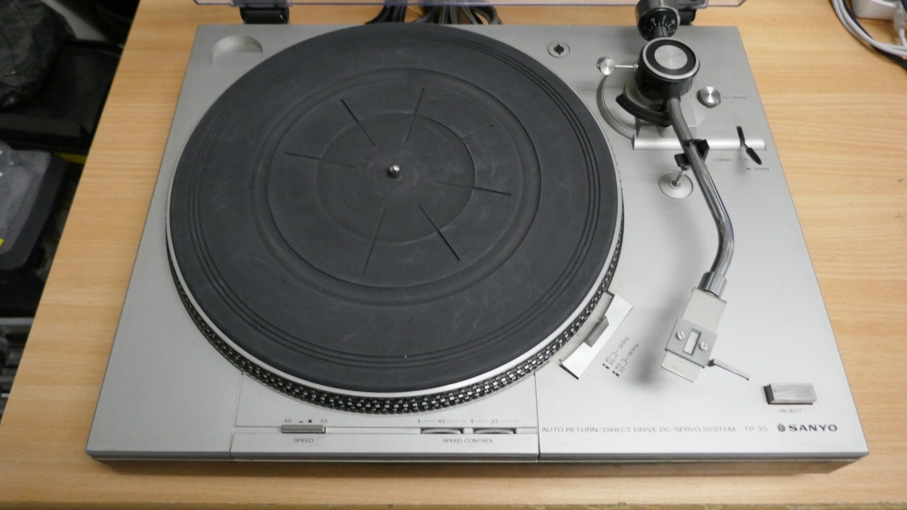 Sanyo Giradischi: Sanyo TP-30 Plattenspieler – Usato da Wenslingen venduto da FairlightCMI 1