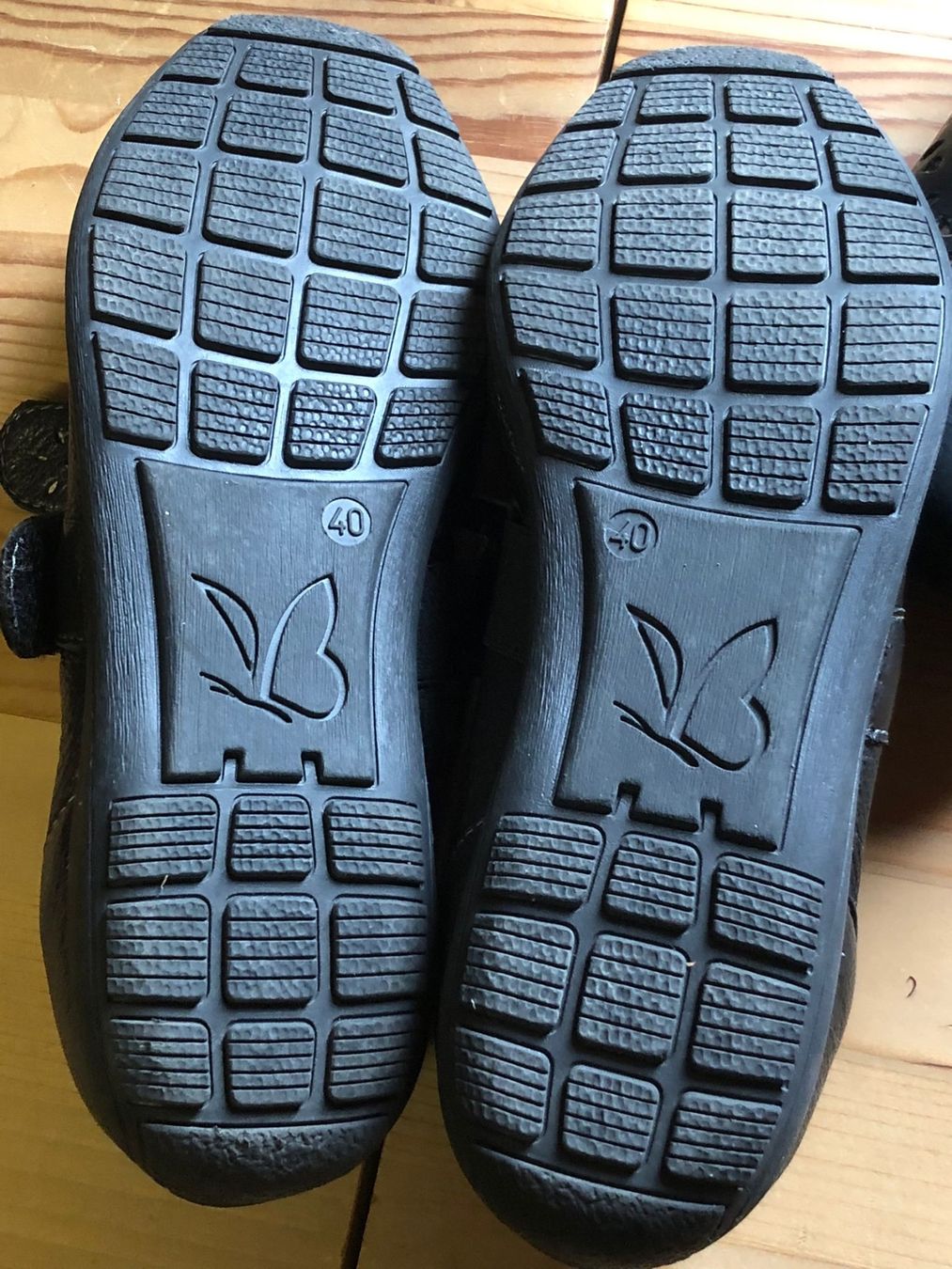 Scarpe da donna: 2x Damenschuhe Grösse 40 – Usato da Röschenz venduto da Tashroal 7