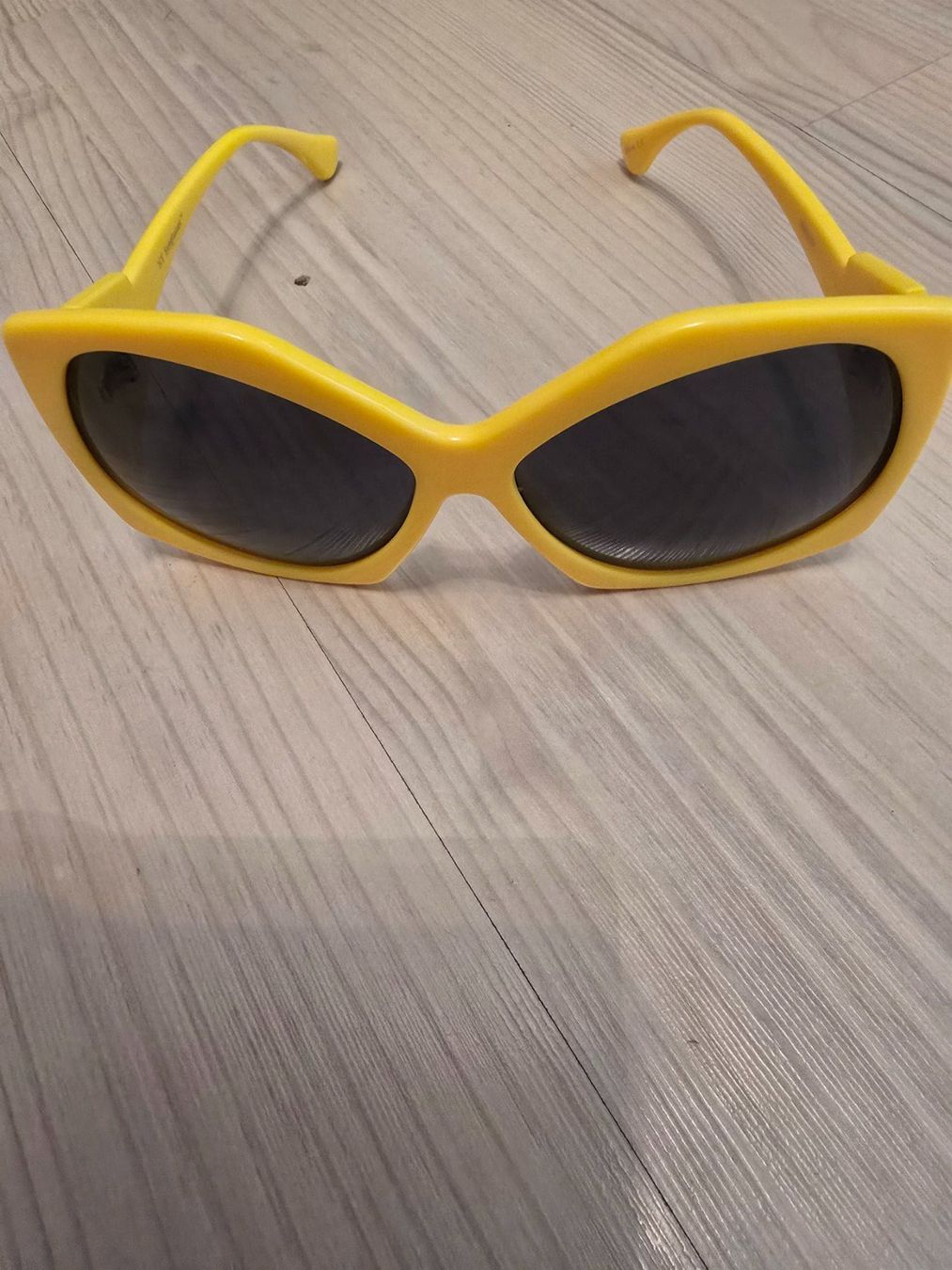 Occhiali & Lenti: Sonnenbrille – Nuovo (secondo la descrizione) da Gutenswil venduto da evita.64