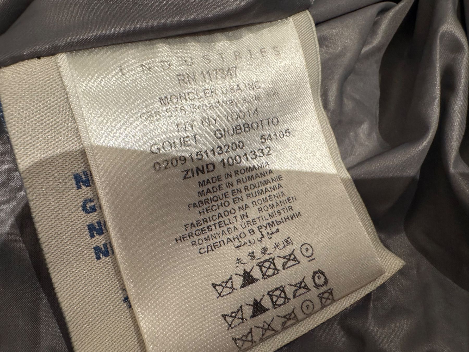Cappotti: Moncler Gouet Giubotto Daunenmantel, 2 oder M – Usato da Klingnau venduto da Markus14 1