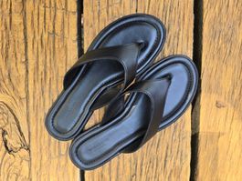 Schuhe: Vagabond Flip Flops/Sandalen Leder schwarz- NEU (40)