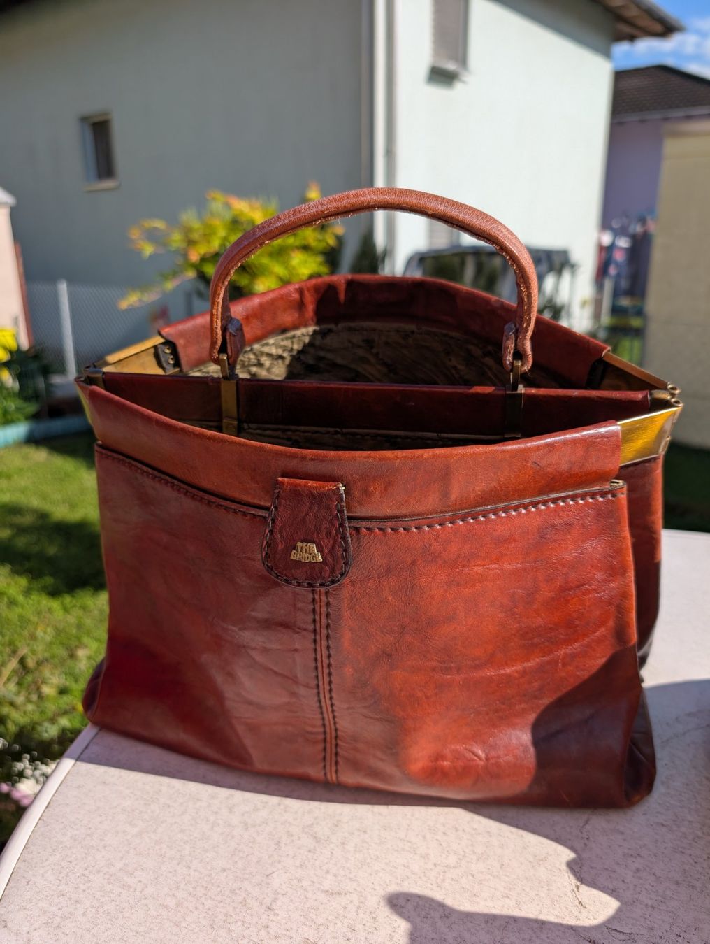 Taschen: Elegante Ledertasche "Le Bridge", Braun – Gebraucht aus Cugnasco von tizianaq