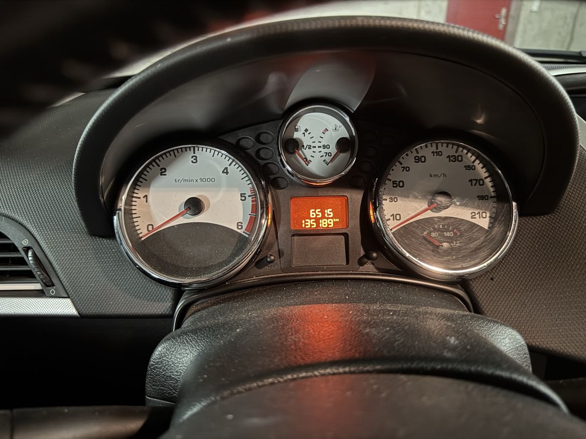 Peugeot Autos: Peugeot 207 – D'occasion à Bösingen par Rocky271288 5
