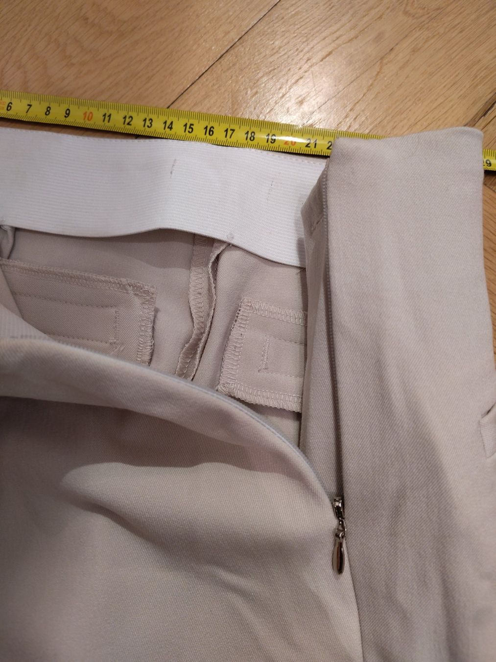 Pantaloni: Hose – Usato da Bern venduto da Linii 3