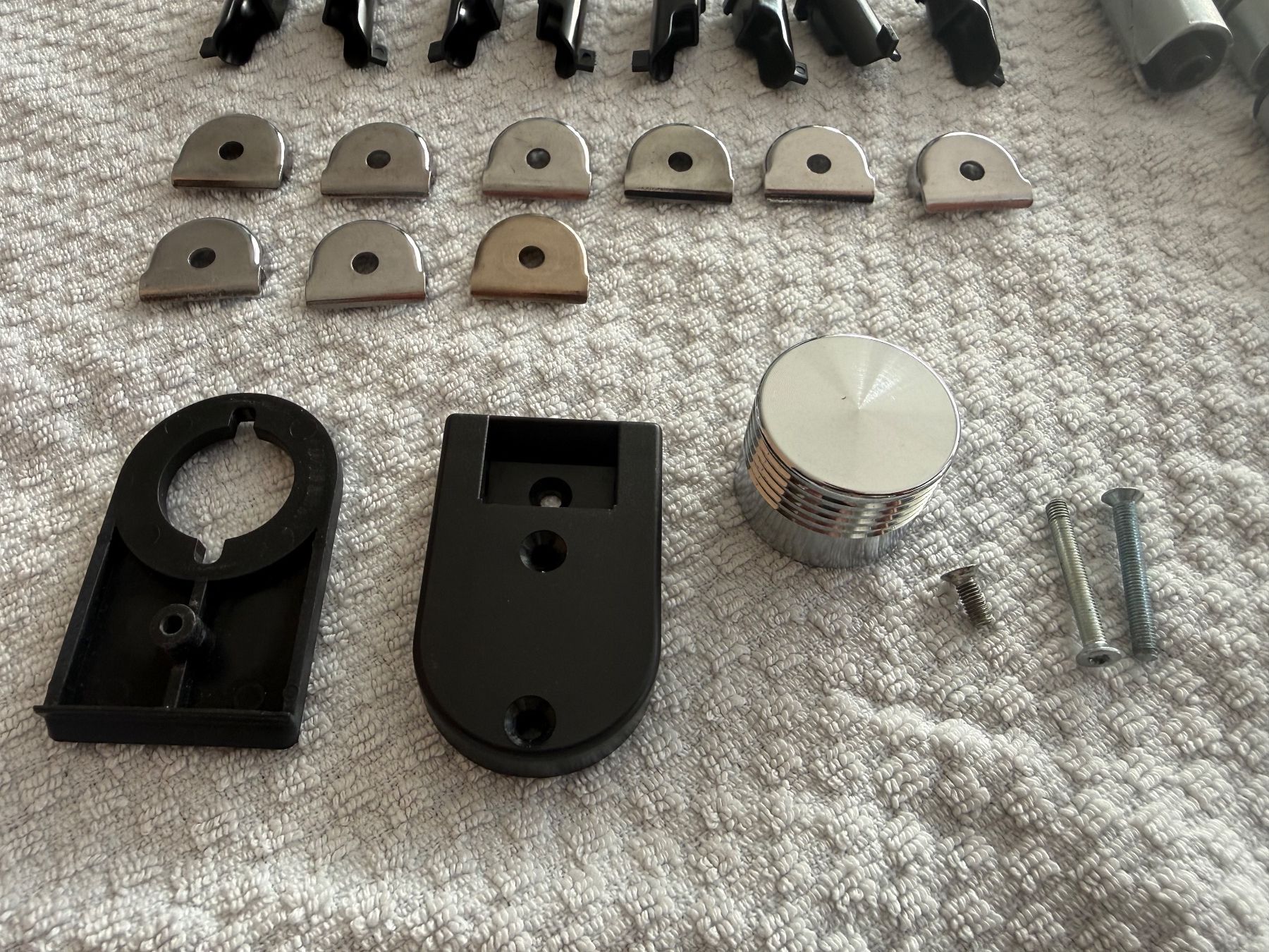 USM Armoires: Diverses USM Kleinmaterial – D'occasion à Brütten par Hst1 4