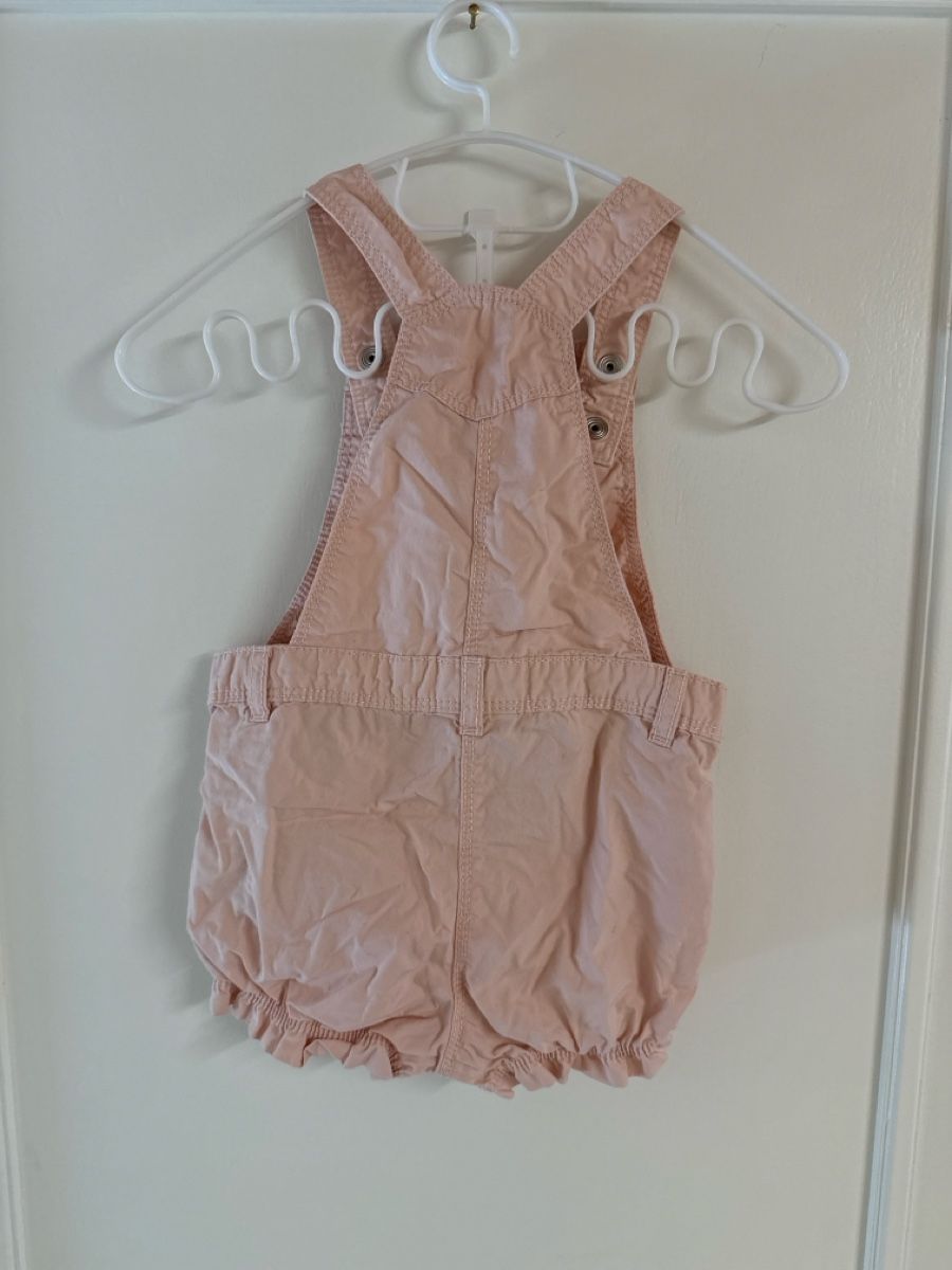 C&A Pagliaccetti: Kurze Latzhose von c&a Gr80  – Usato da Bettwiesen venduto da Maori6 1
