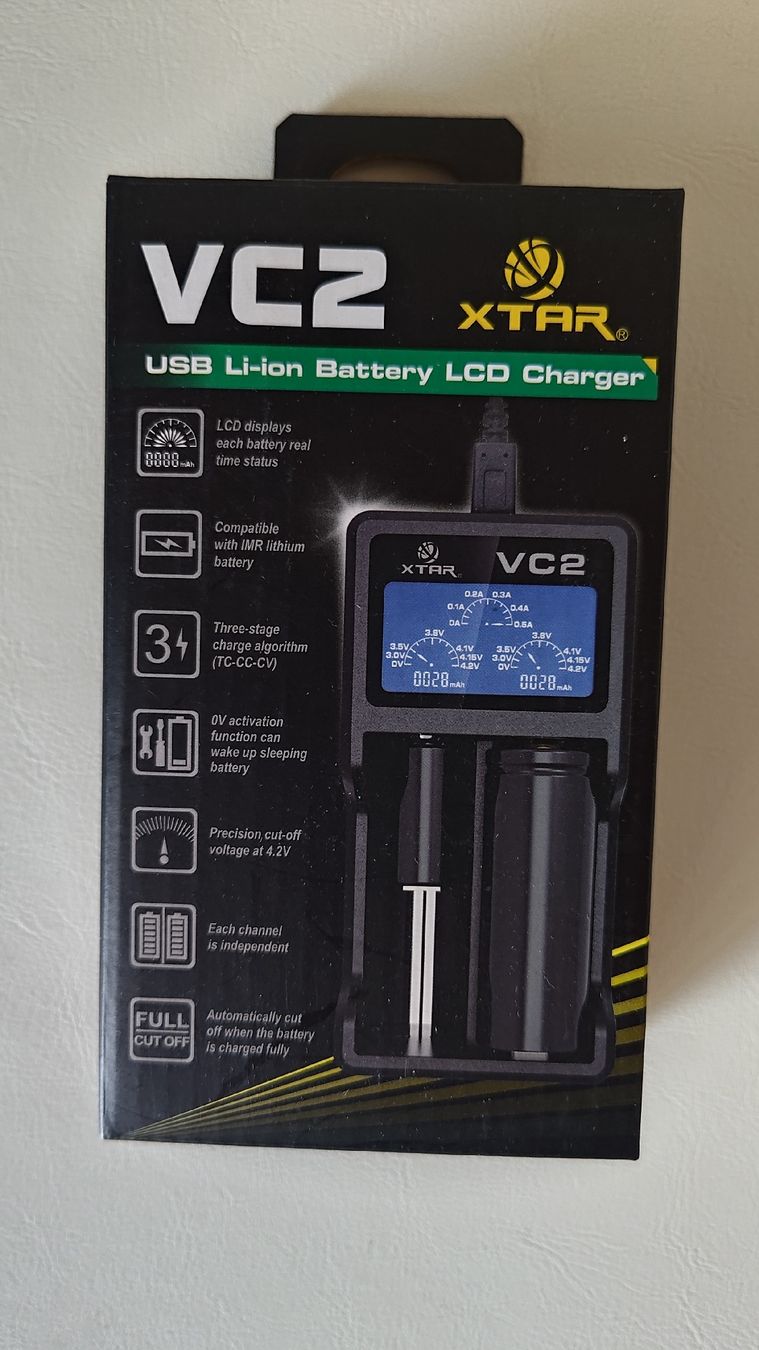 Caricatori & Batterie: Ladegerät XTAR VC2 – Nuovo (secondo la descrizione) da Illnau venduto da Sefan