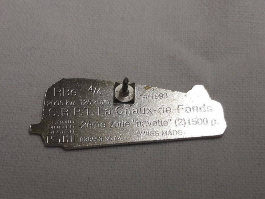 Pin's Automotrice RBe 4/4 N° 1423 des CFF Kaufen auf Ricardo