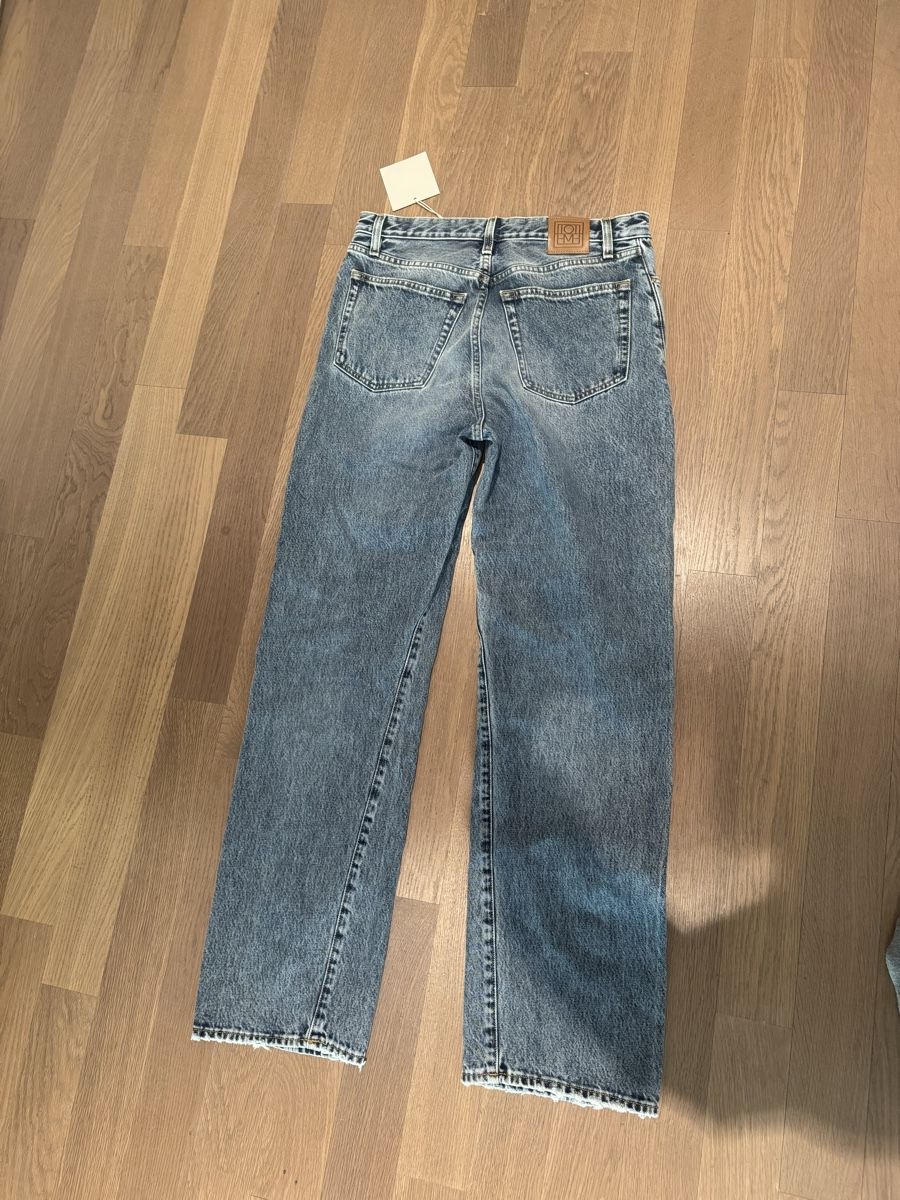 Totême Jeans: Toteme Jeans  – Nuovo e nell'imballaggio originale da Küsnacht ZH venduto da Zafsa 2